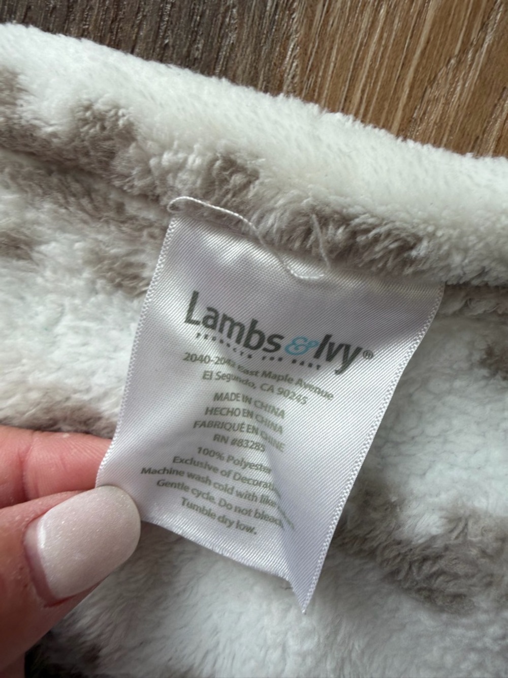 Lambs & Ivy Jungle Safari White/Tan Plush Minky Elephant Nursery Baby Blanket - Picture 5 of 6